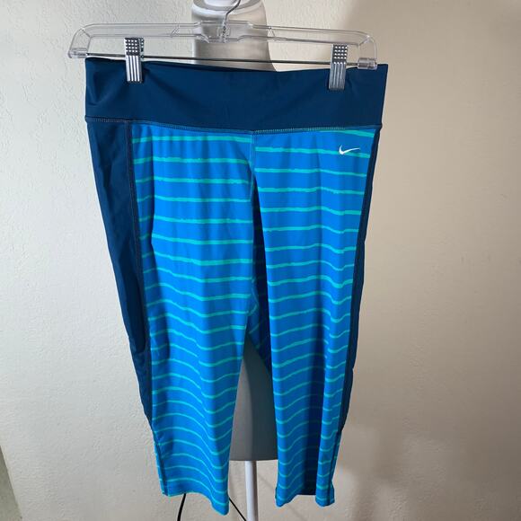 Nike Activewear pants for women size M - Picture 1 of 3
